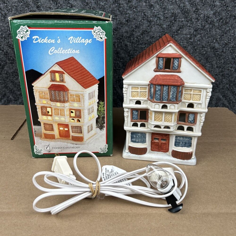 Brinns Dickens Village Collection Picknicks Apothecary 1989 Lighted House